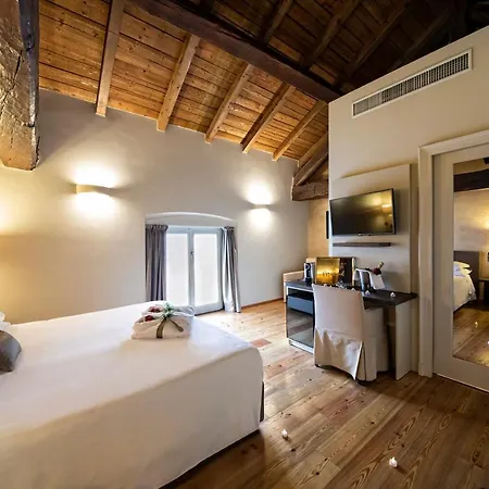 Parco Borromeo - Monza Brianza Aparthotel 4*